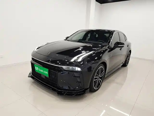 2023 Lynk & Co 03