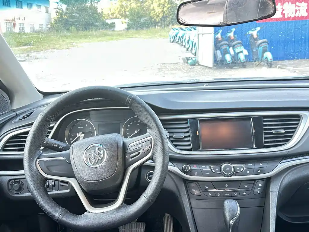 Buick Excelle — миниатюра 5