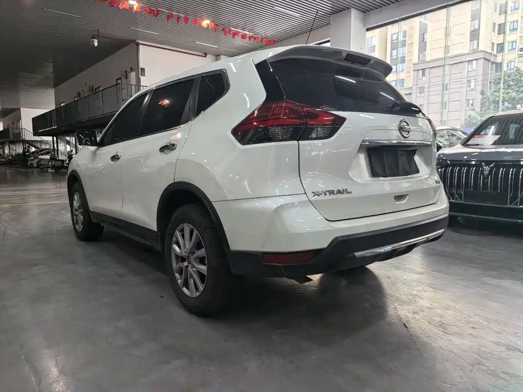 Nissan X-Trail — миниатюра 19