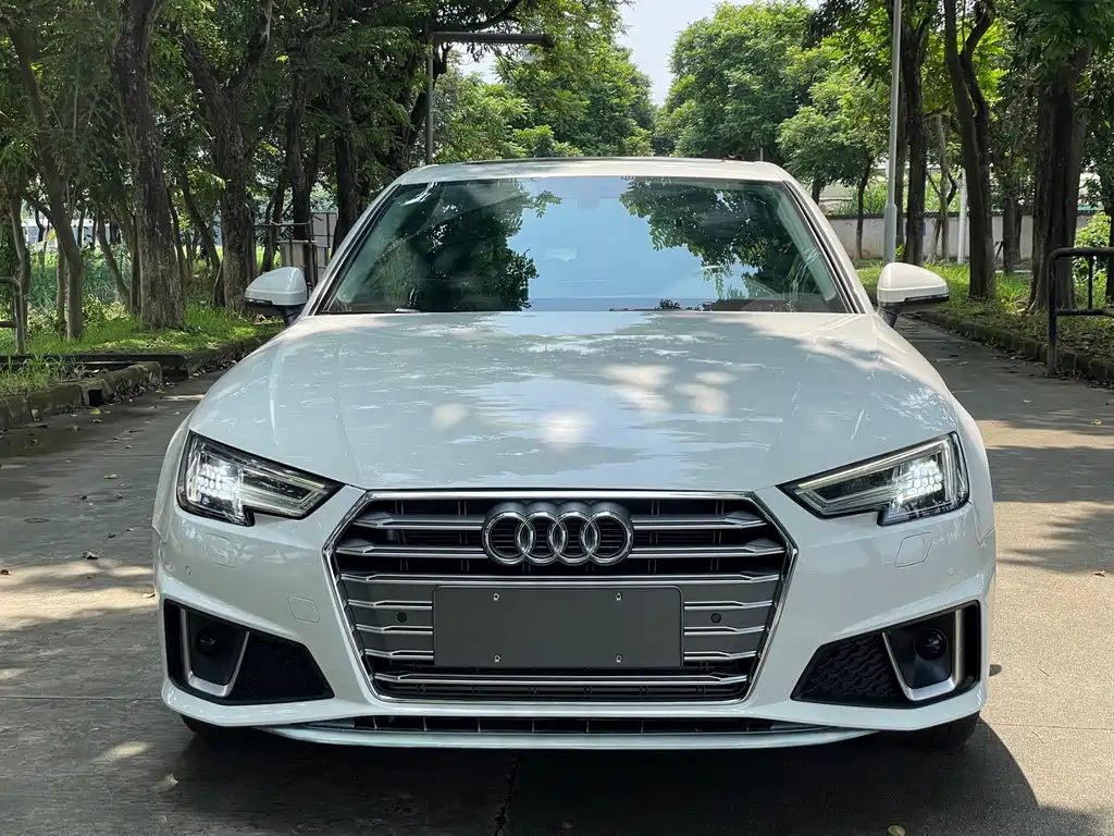 Audi A4L — миниатюра 4