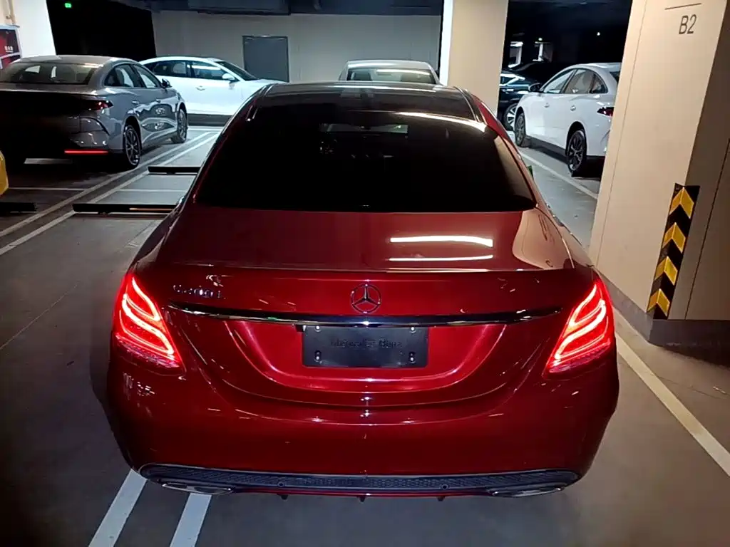 Mercedes-Benz C-Class — миниатюра 6