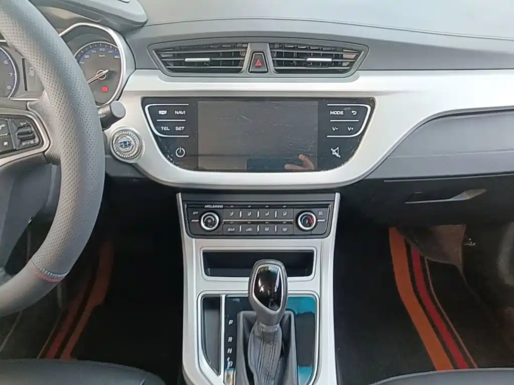 Geely Vision — миниатюра 13
