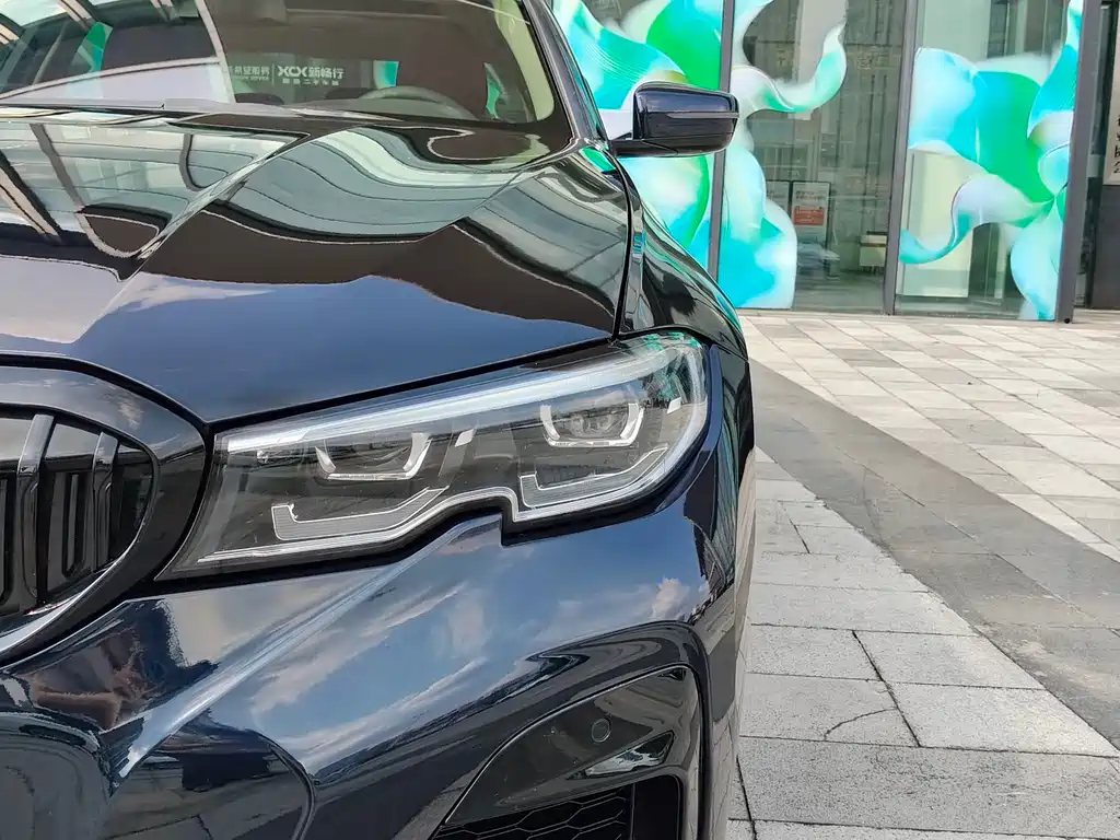 BMW 3 Series — миниатюра 8
