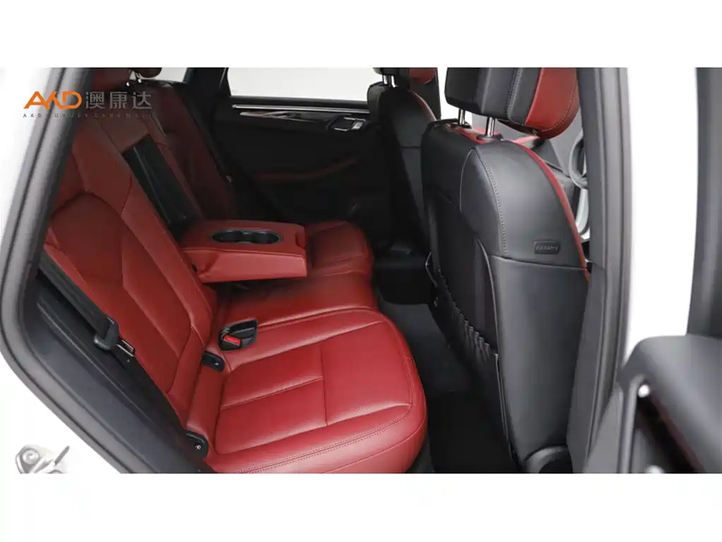 Porsche Macan — миниатюра 8