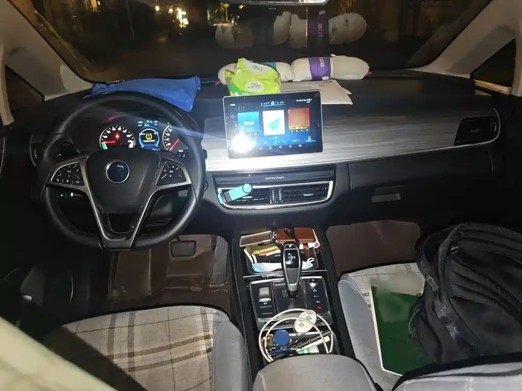 BYD MAX New Energy — миниатюра 13