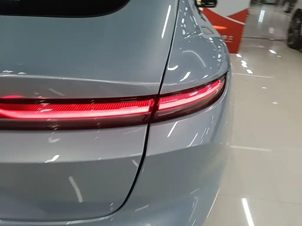 NIO ET5 — миниатюра 8