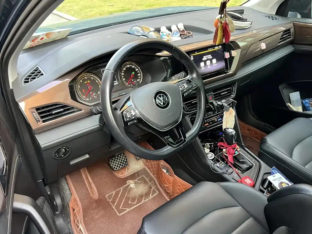 Volkswagen Tharu 2019 280TSI Comfort V