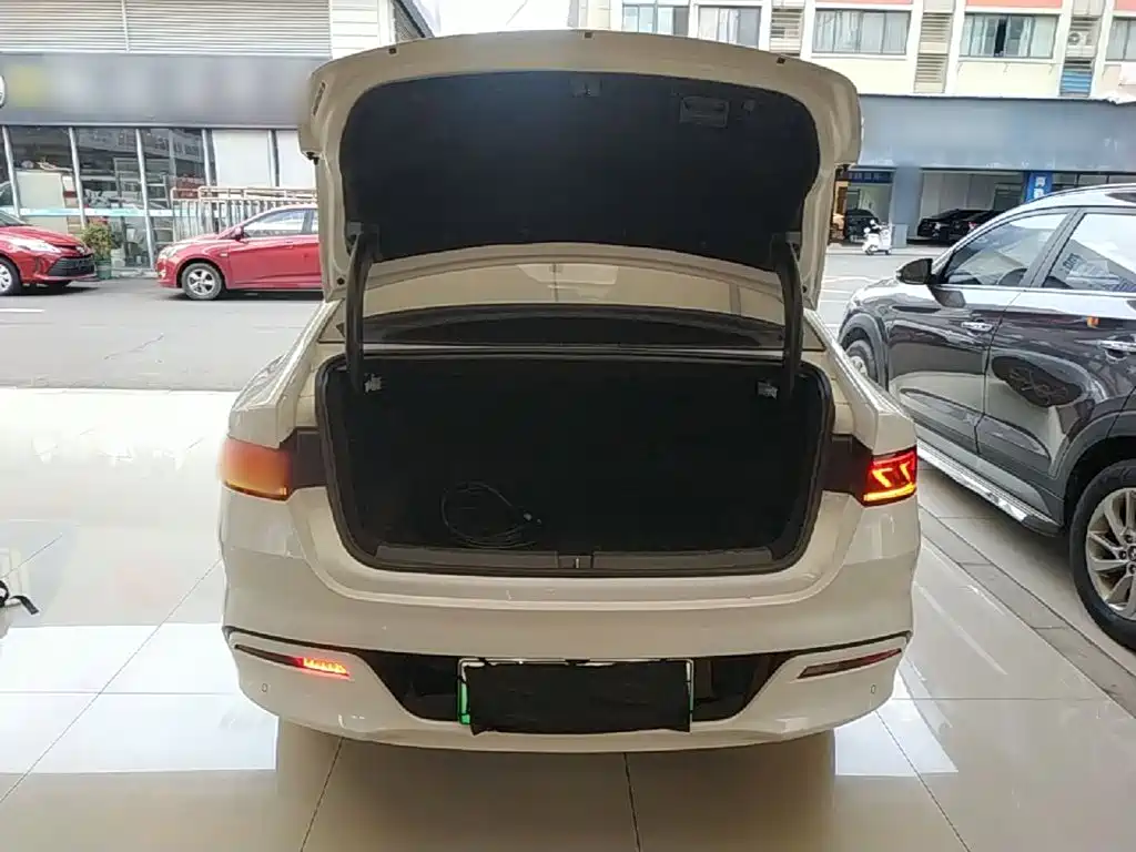 BYD Qin PLUS — миниатюра 19