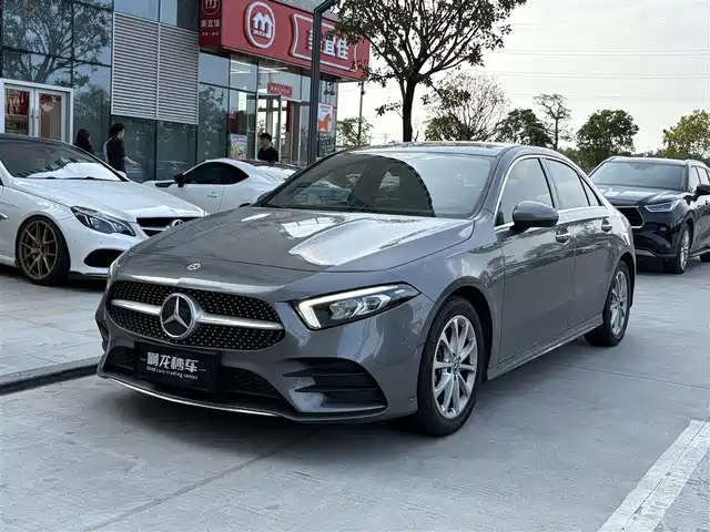 MERCEDES-BENZ A CLASS