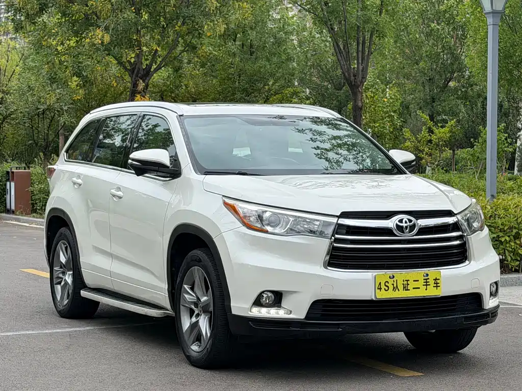 Toyota Highlander — миниатюра 3
