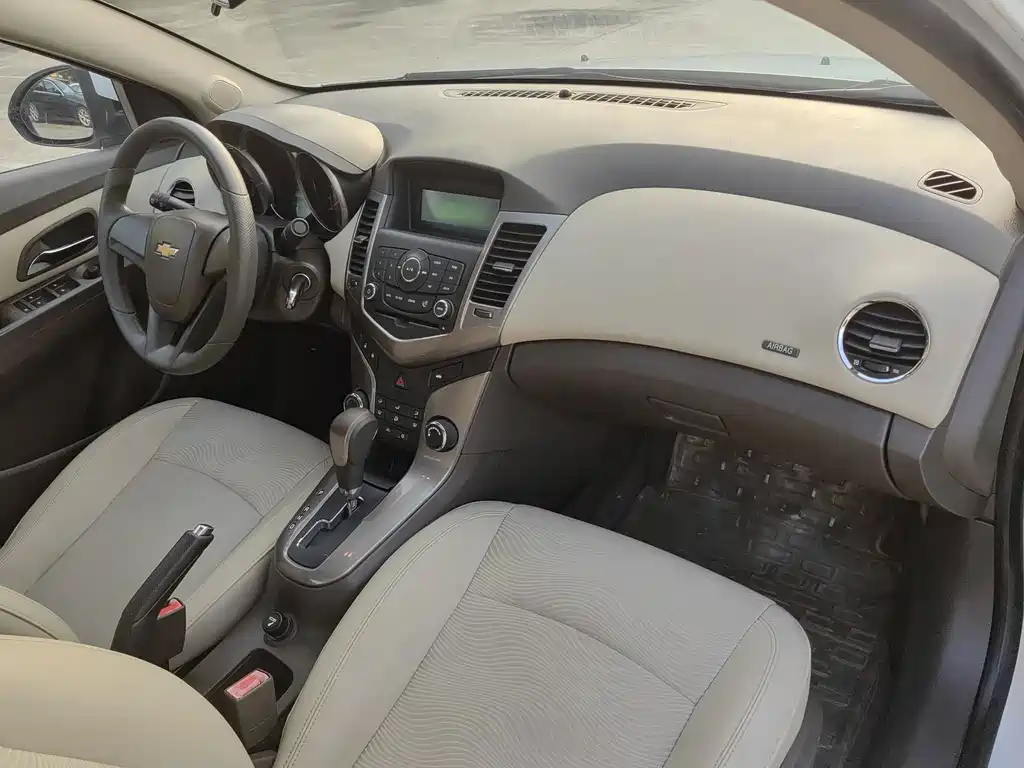Chevrolet Cruze — миниатюра 4