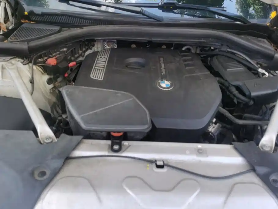 BMW X4 — миниатюра 10