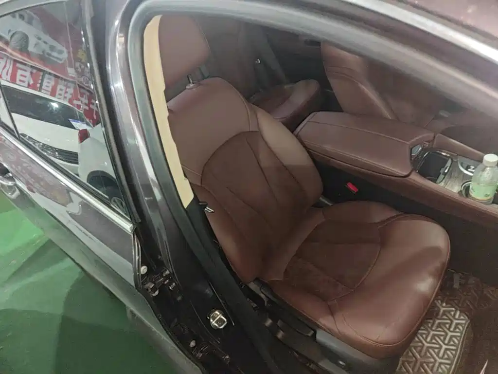 Buick Envision Plus — миниатюра 25