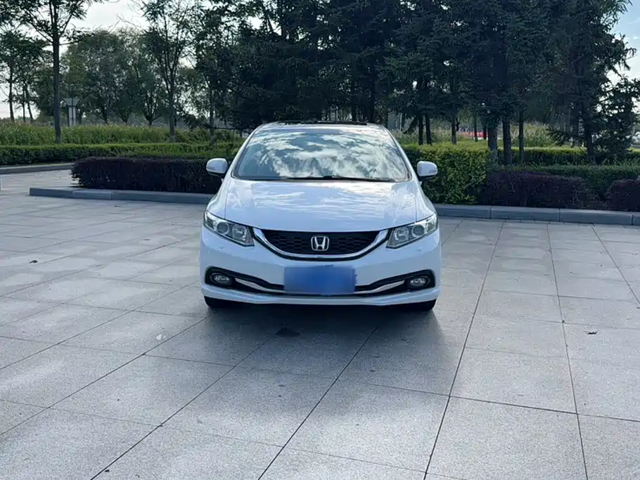 Honda Civic — миниатюра 4