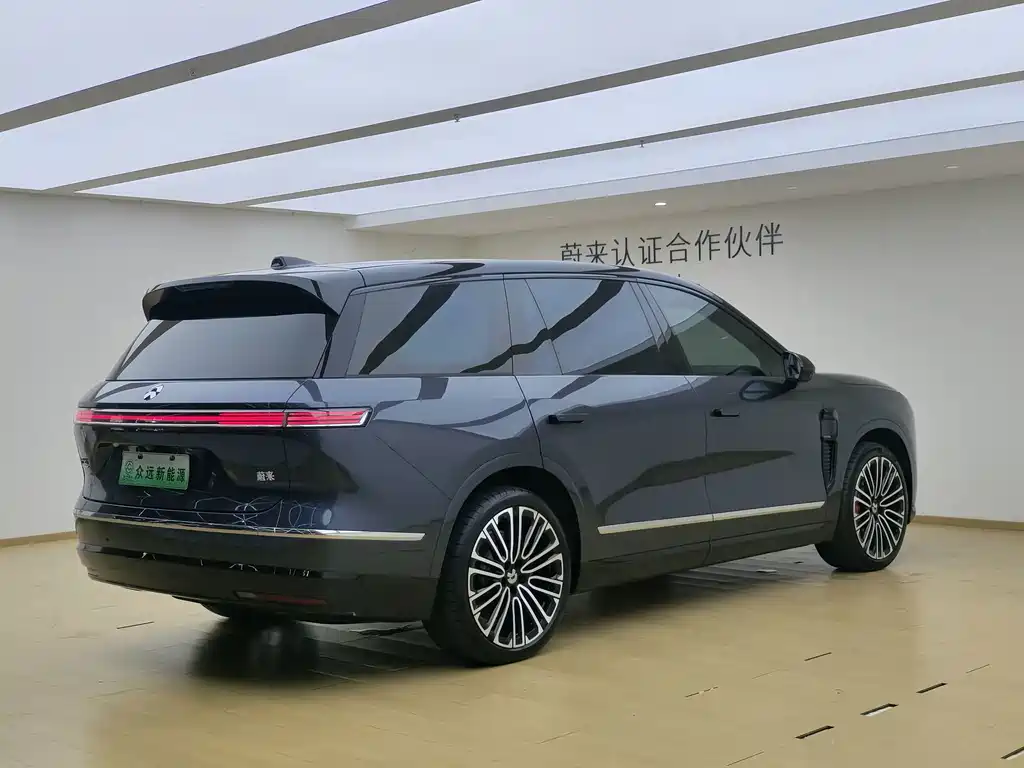 NIO ES8 — миниатюра 6