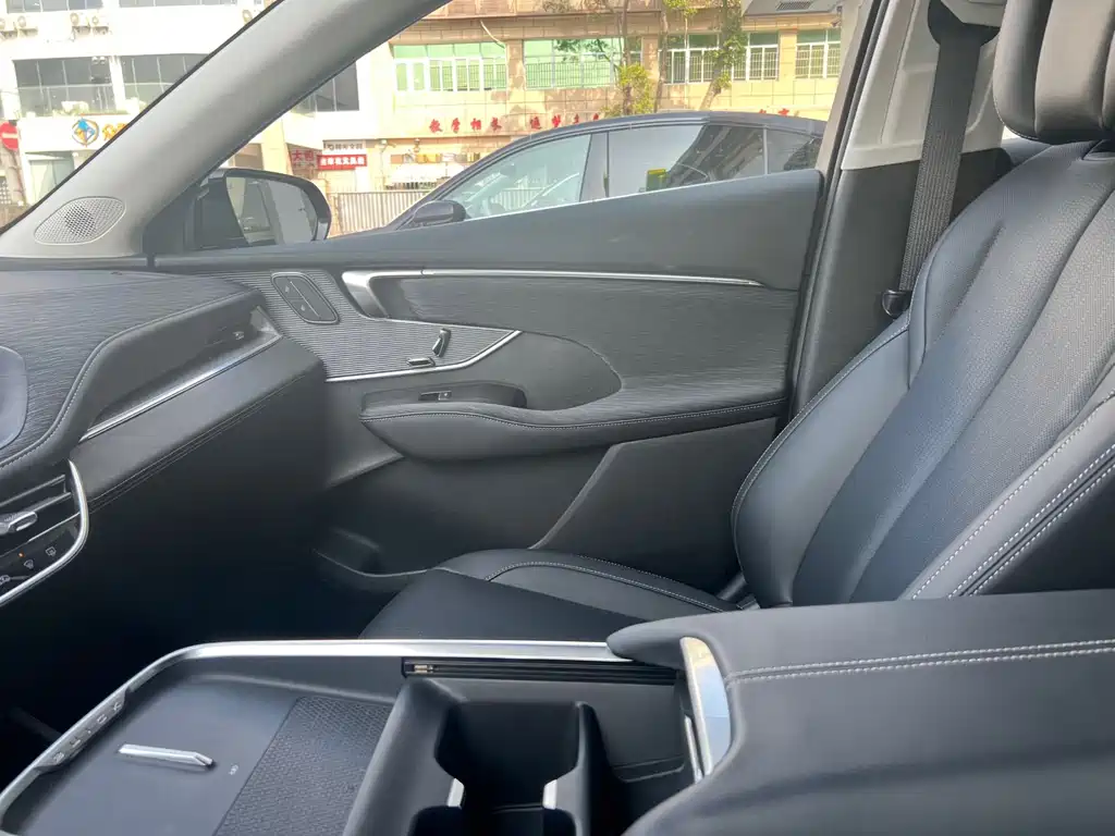 Buick LaCrosse — миниатюра 13