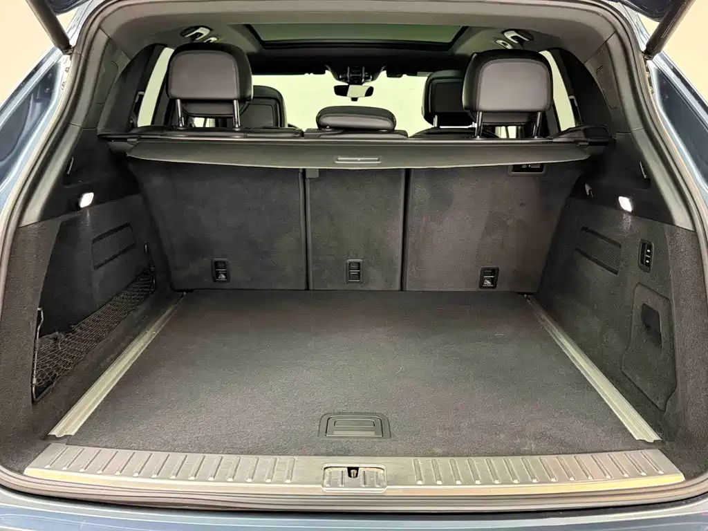 PORSCHE CAYENNE NEW ENERGY