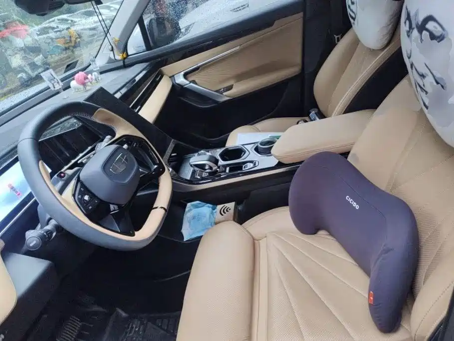 Geely Boyue L — миниатюра 15