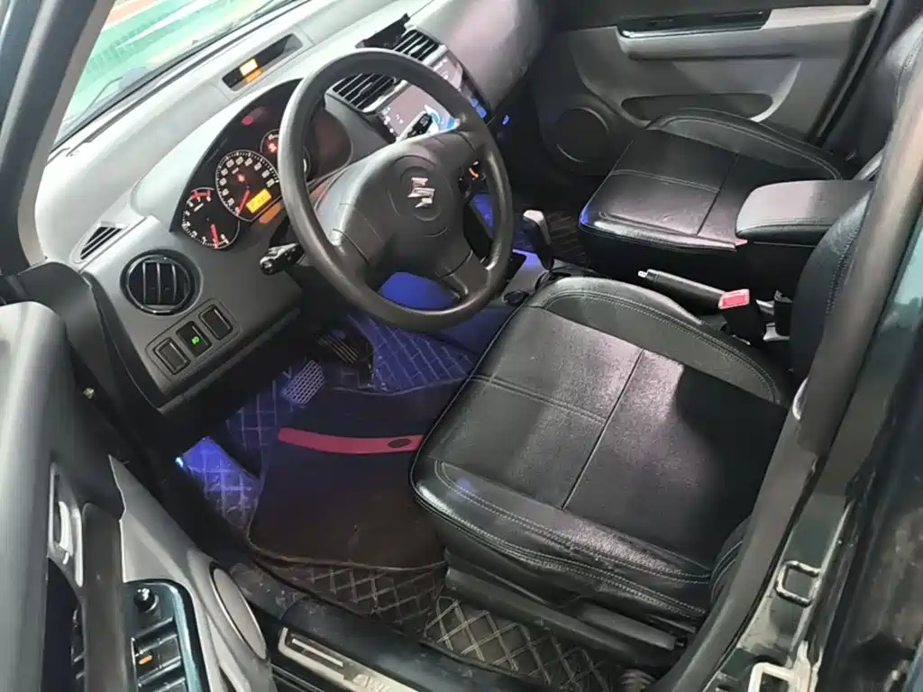 Suzuki Swift — миниатюра 15