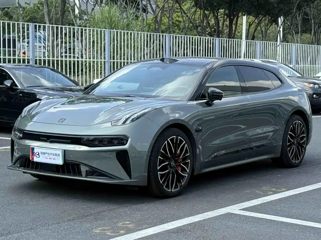 Zeekr 001