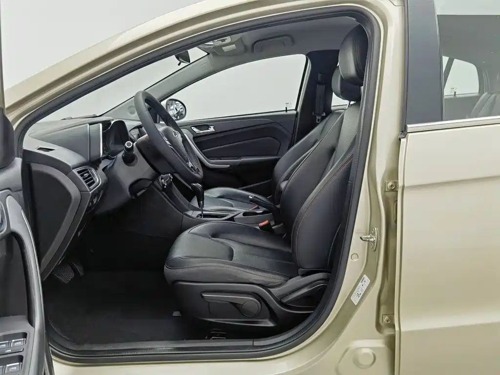 Chery Arrizo 5 — миниатюра 10