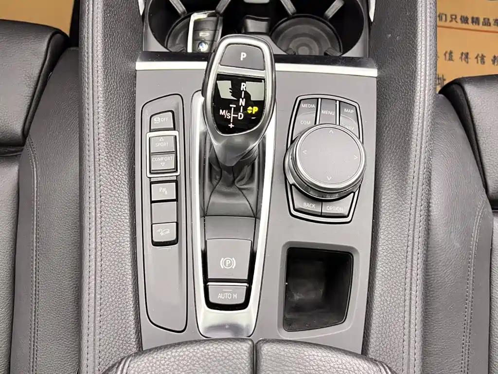 BMW X6 — миниатюра 16