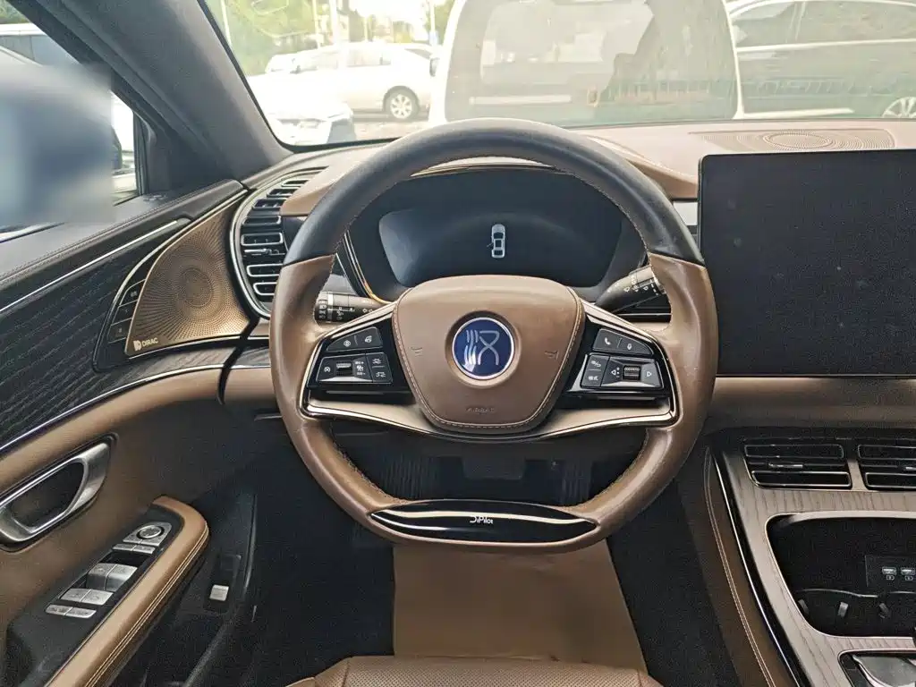 BYD Han — миниатюра 14