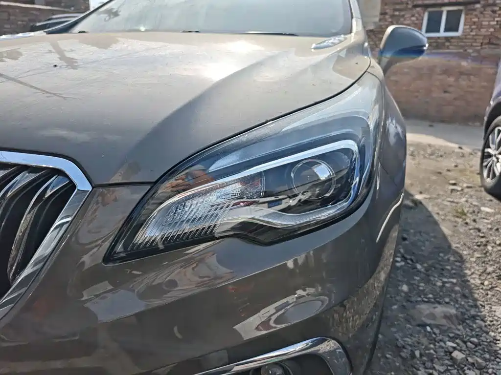 Buick Envision Plus — миниатюра 24