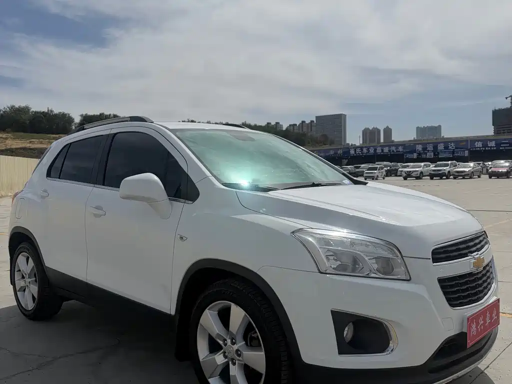 Chevrolet Trax — миниатюра 3