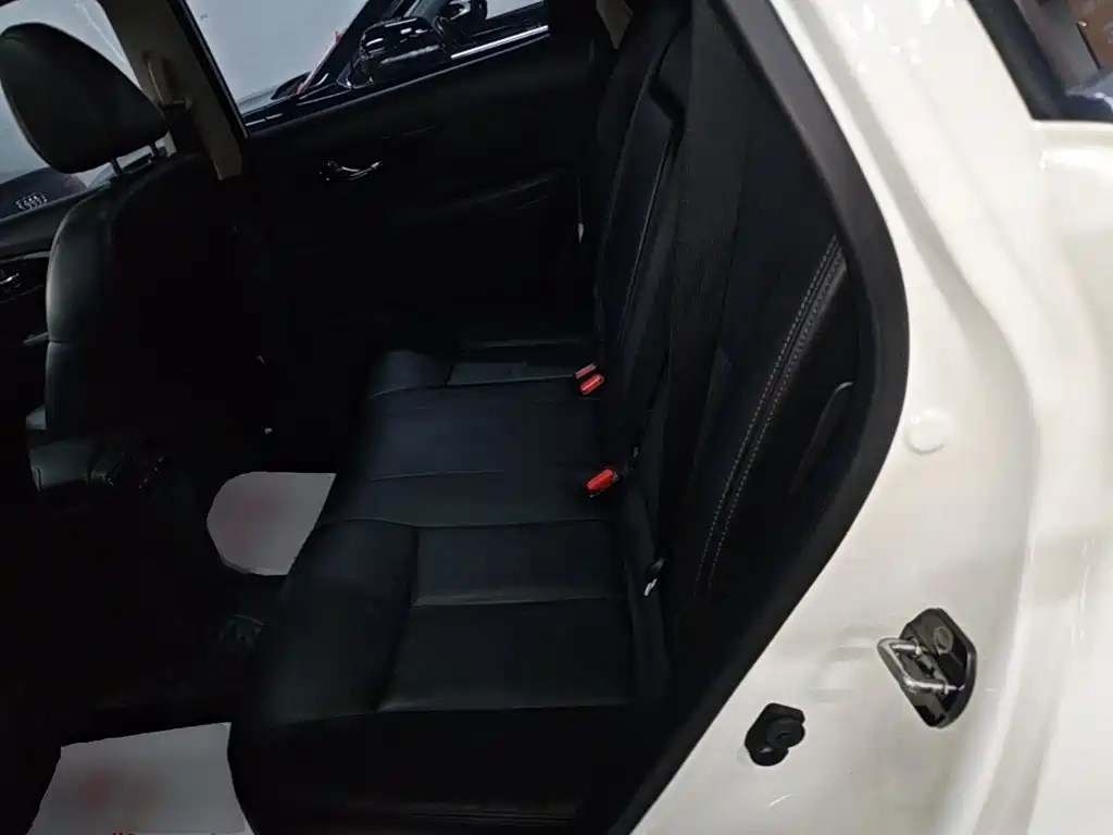 Nissan X-Trail — миниатюра 17