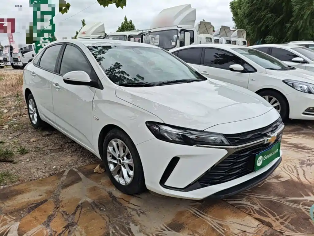 Chevrolet Monza — миниатюра 4