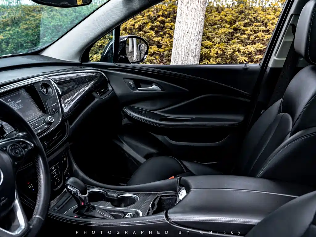 Buick Envision Plus — миниатюра 8