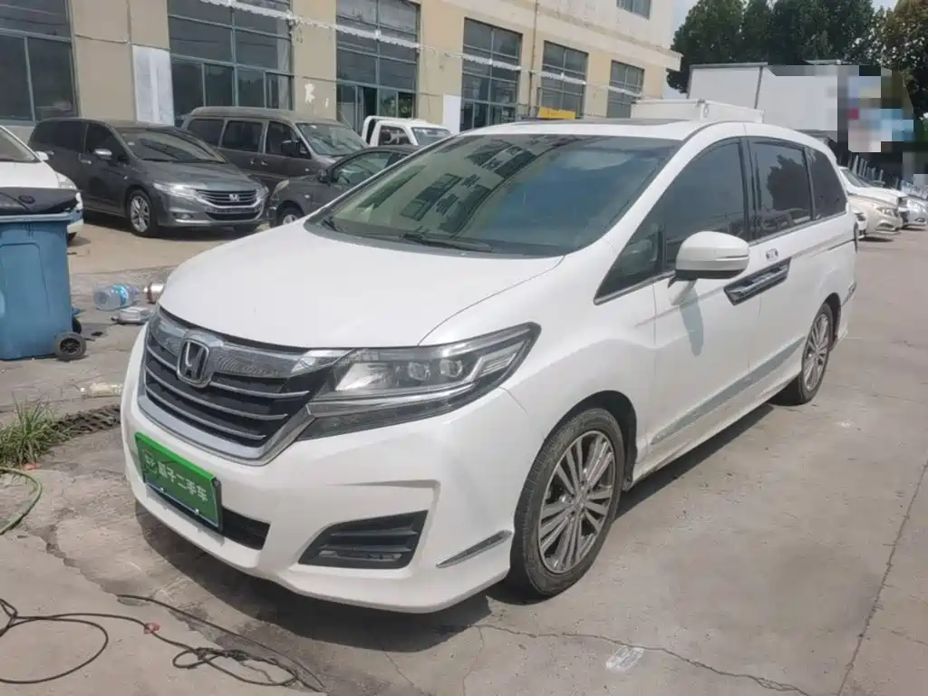 Honda Elysion — миниатюра 2