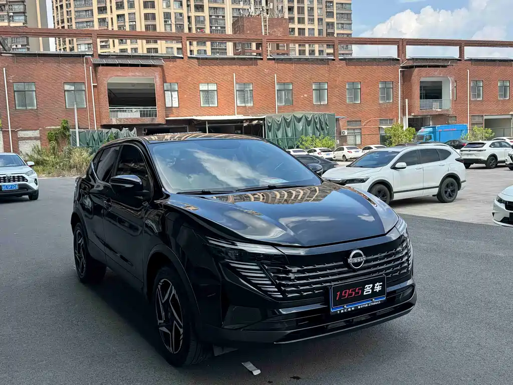 Nissan Qashqai — миниатюра 3