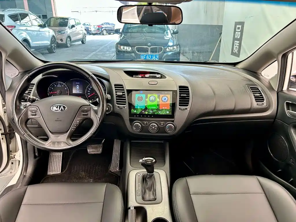 Kia K3 — миниатюра 8