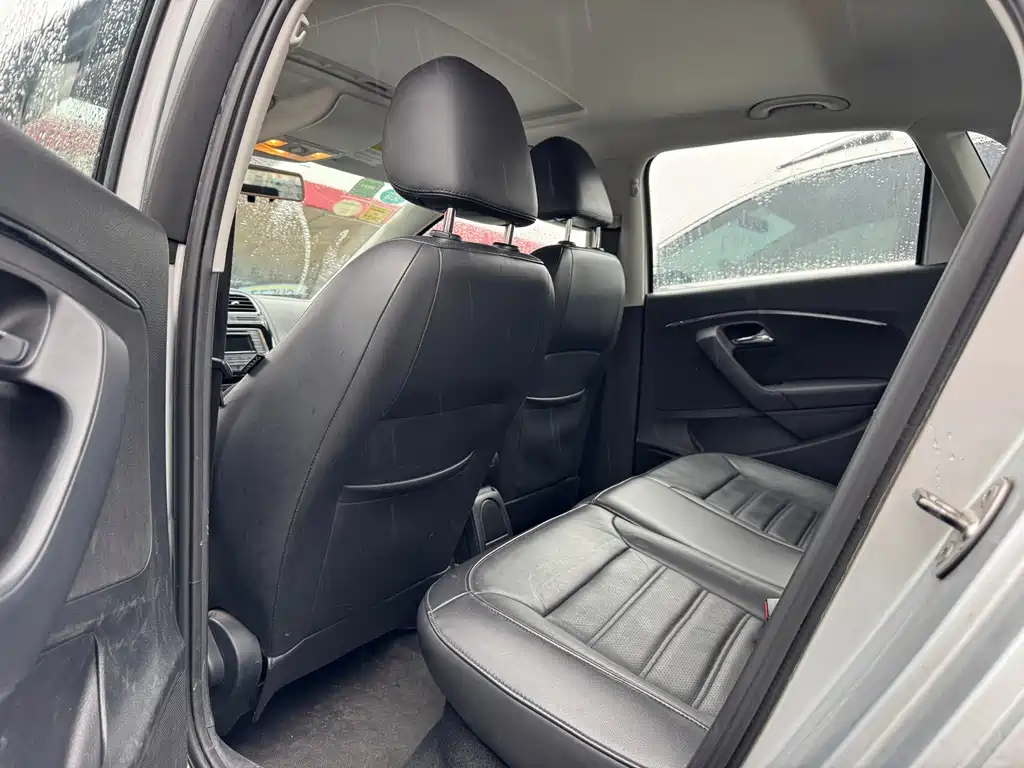 Volkswagen Polo — миниатюра 4