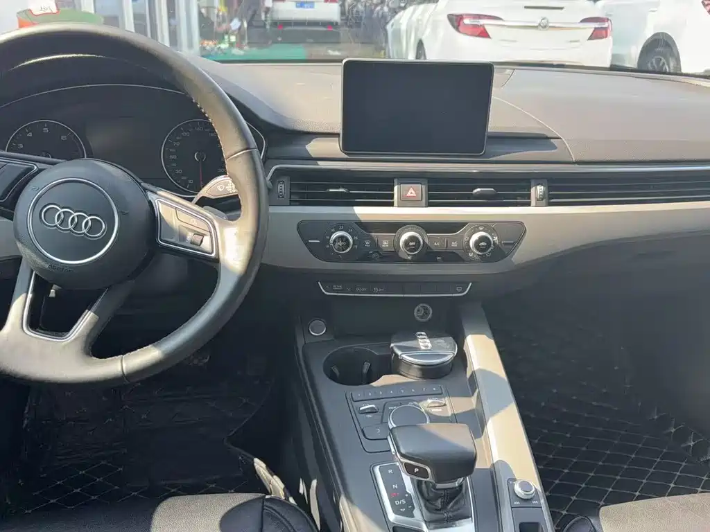 Audi A4L — миниатюра 3