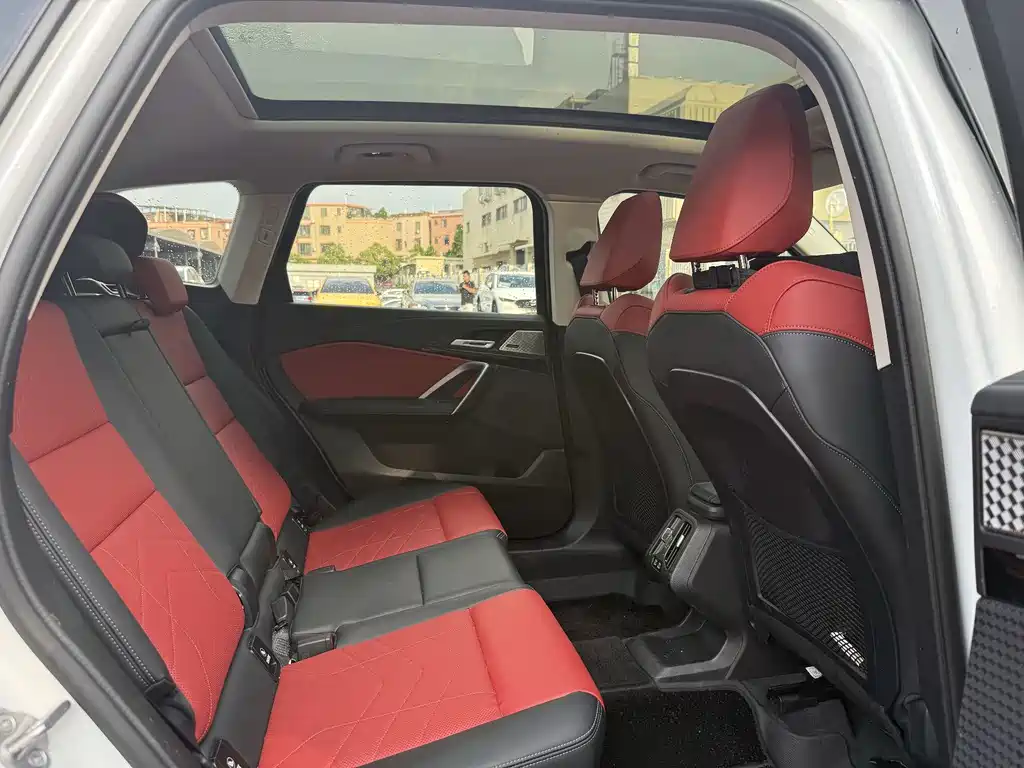 BMW X1 — миниатюра 14
