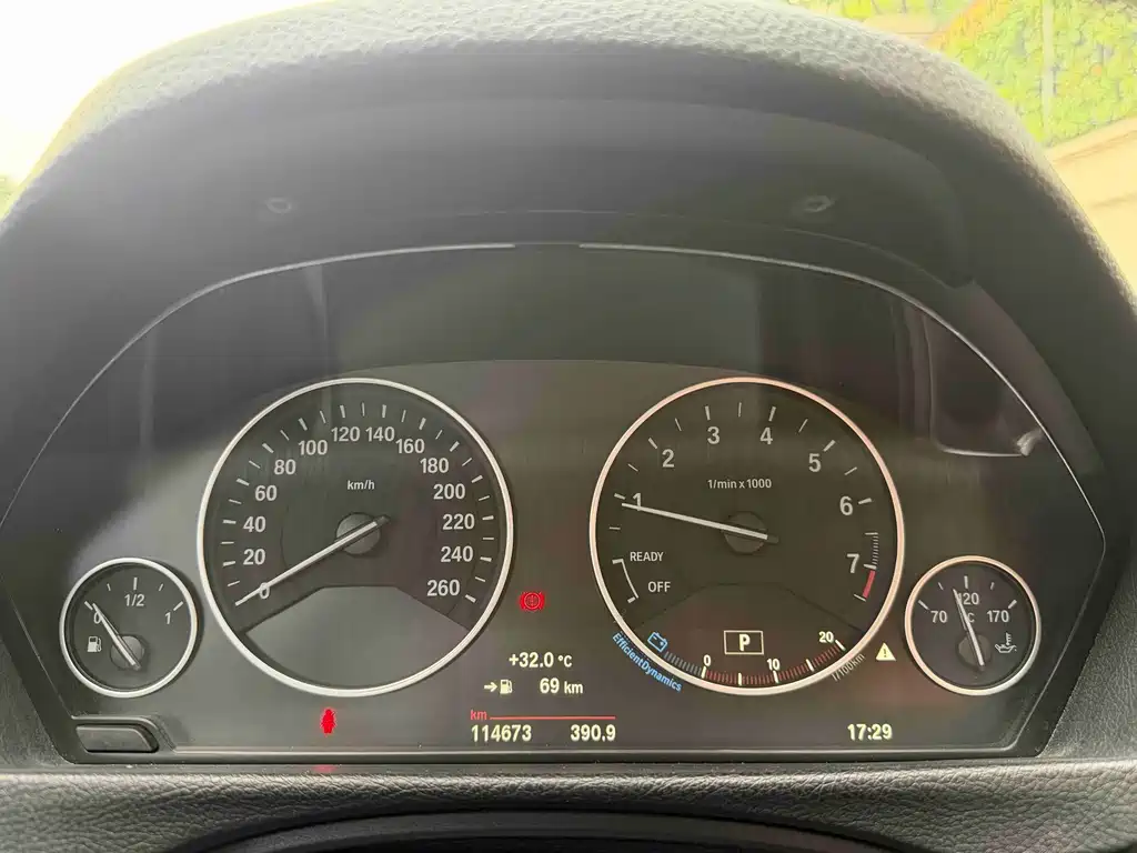 BMW 3 Series — миниатюра 10