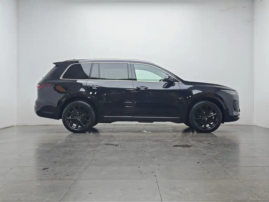 Li Auto Li ONE — миниатюра 11