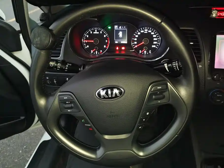 Kia K3 — миниатюра 15