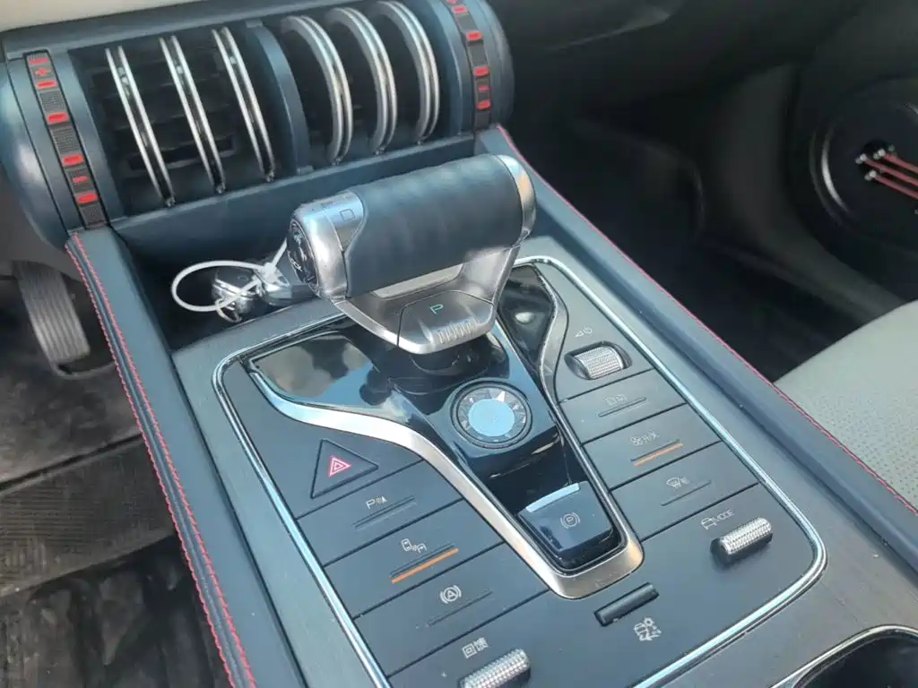 BYD Yuan Plus — миниатюра 14