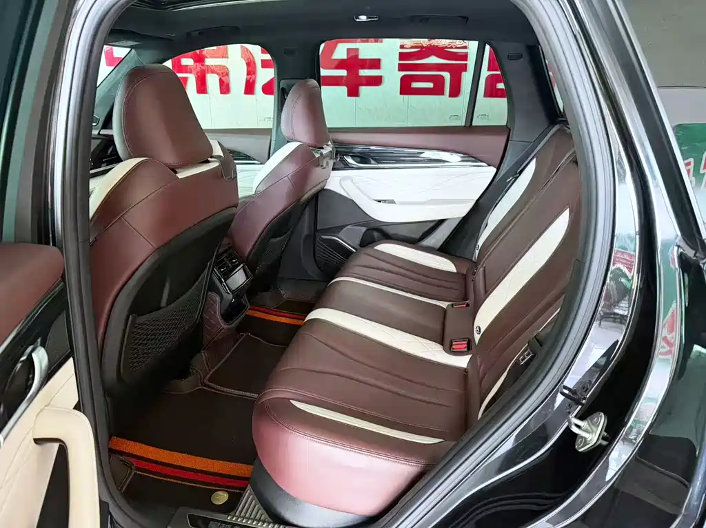 Geely Monjaro L 2021 2.0TD DCT EVO