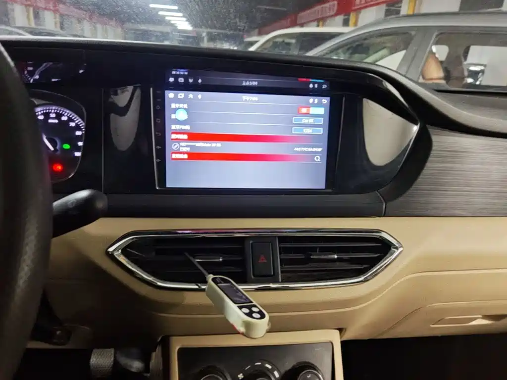 Kuayue Kuayue Star V7 EV — миниатюра 13