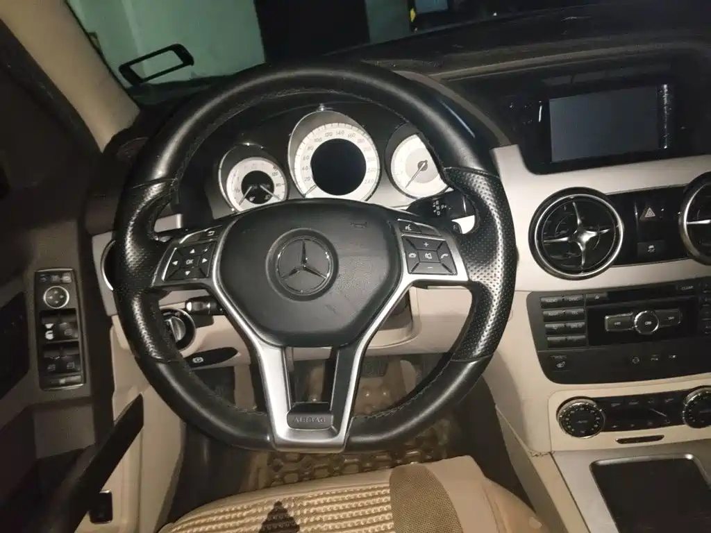 Mercedes-Benz GLK-Class — миниатюра 11