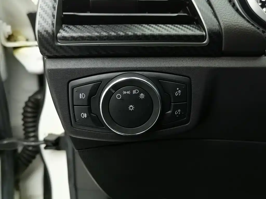 Ford Mondeo — миниатюра 21
