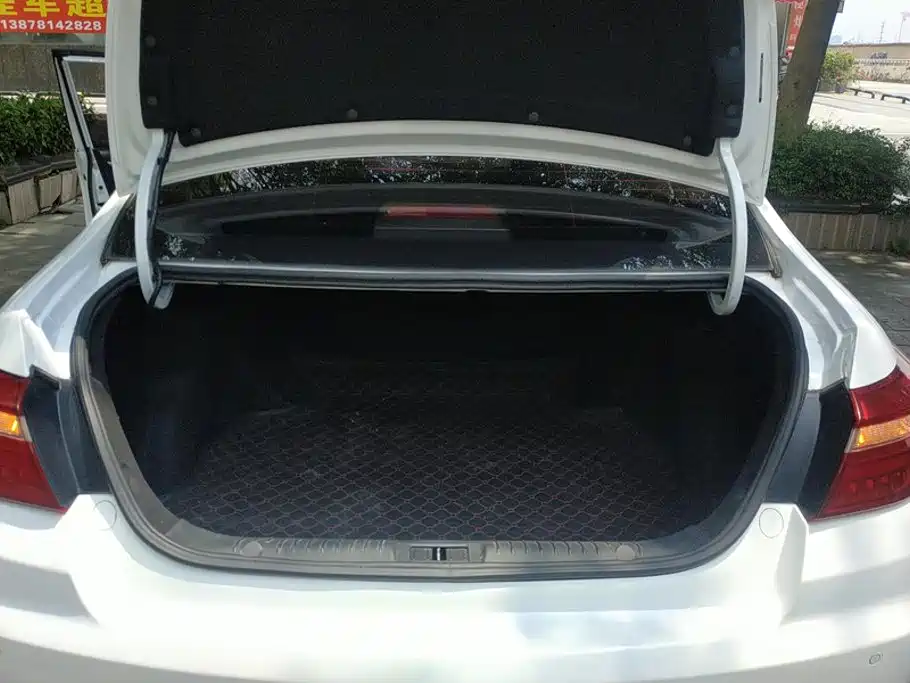 Geely Vision — миниатюра 4