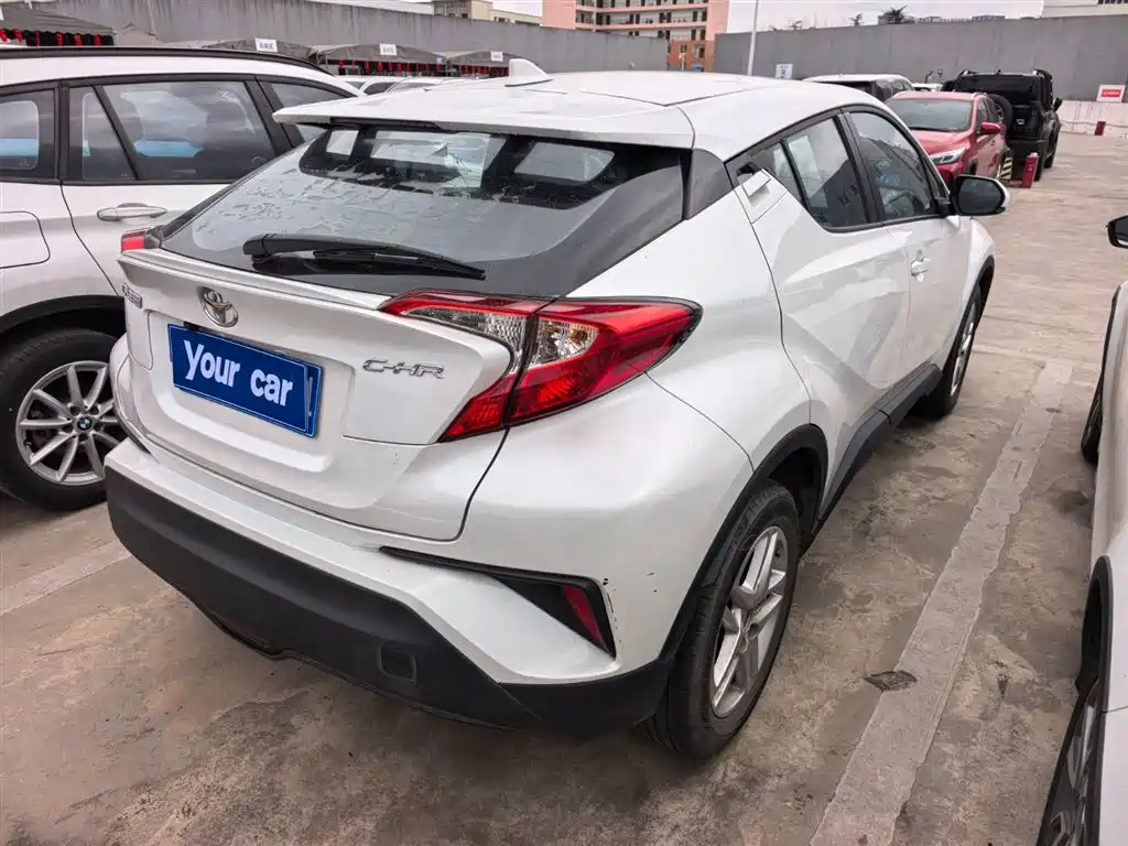 TOYOTA C HR