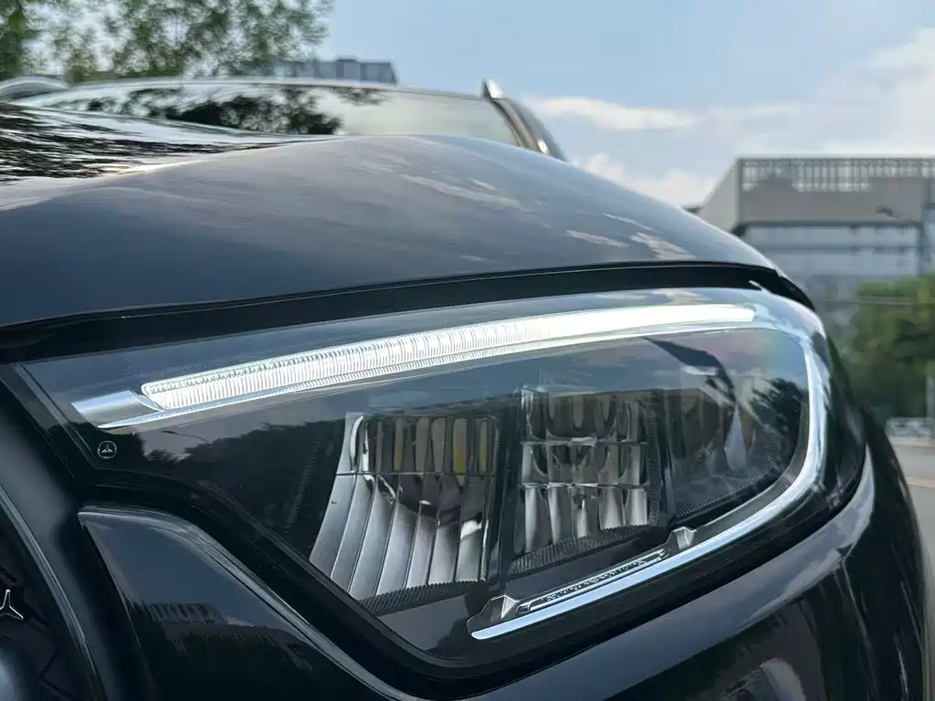 Mercedes-Benz GLC 2024 GLC 260 L 4MATIC 5 мест