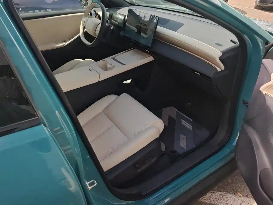 Nissan N6 — миниатюра 8